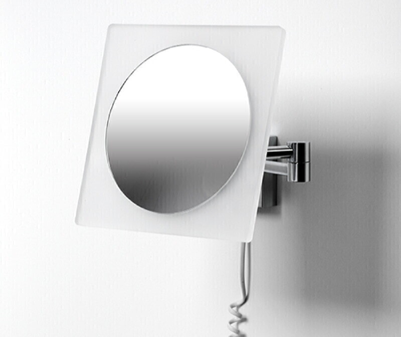 Wasser Kraft Зеркало настенное, квадратное с подсветкой LED 3-х кратное увеличение К-1008 